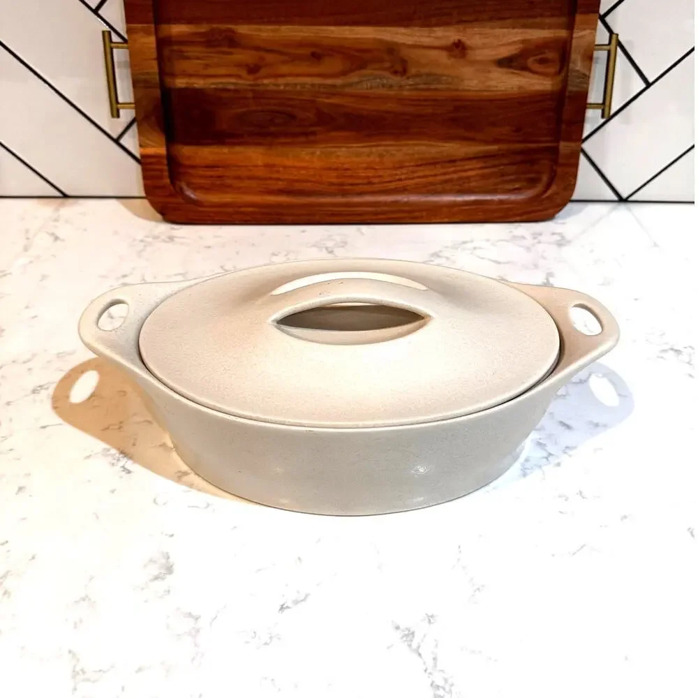 CorningWare Creations stoneware casserole dish cream sandstone w/matching lid